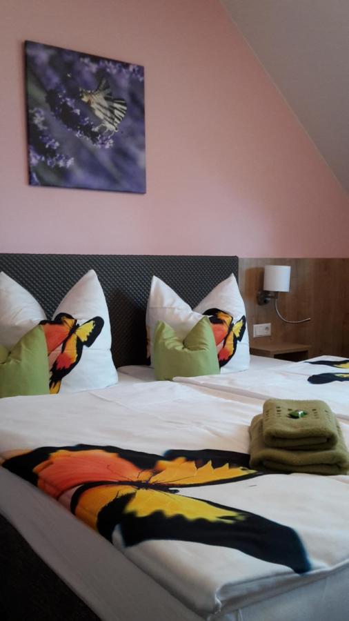 Hotel Zur Waldhufe Doberlug-Kirchhain Kültér fotó