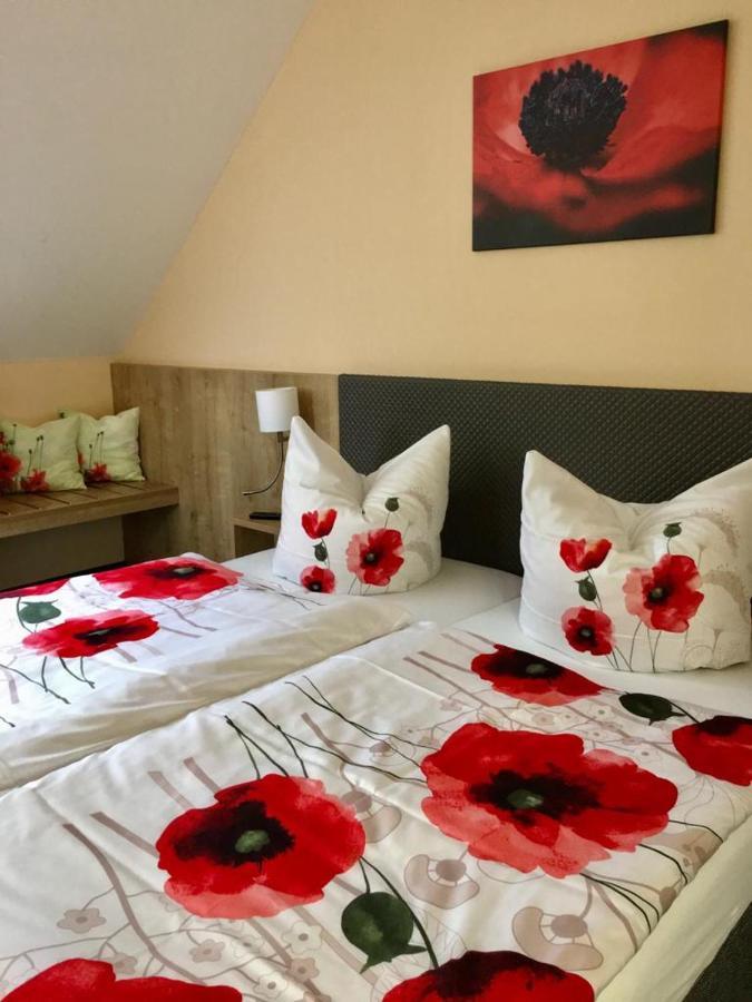 Hotel Zur Waldhufe Doberlug-Kirchhain Kültér fotó